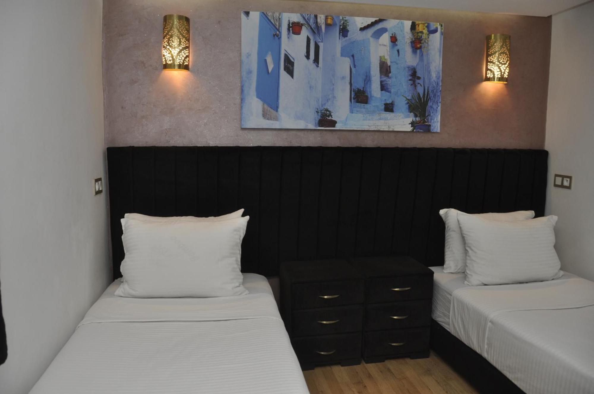Royal Deluxe Gold - Marrakech, Luxe Pool View Appartement *