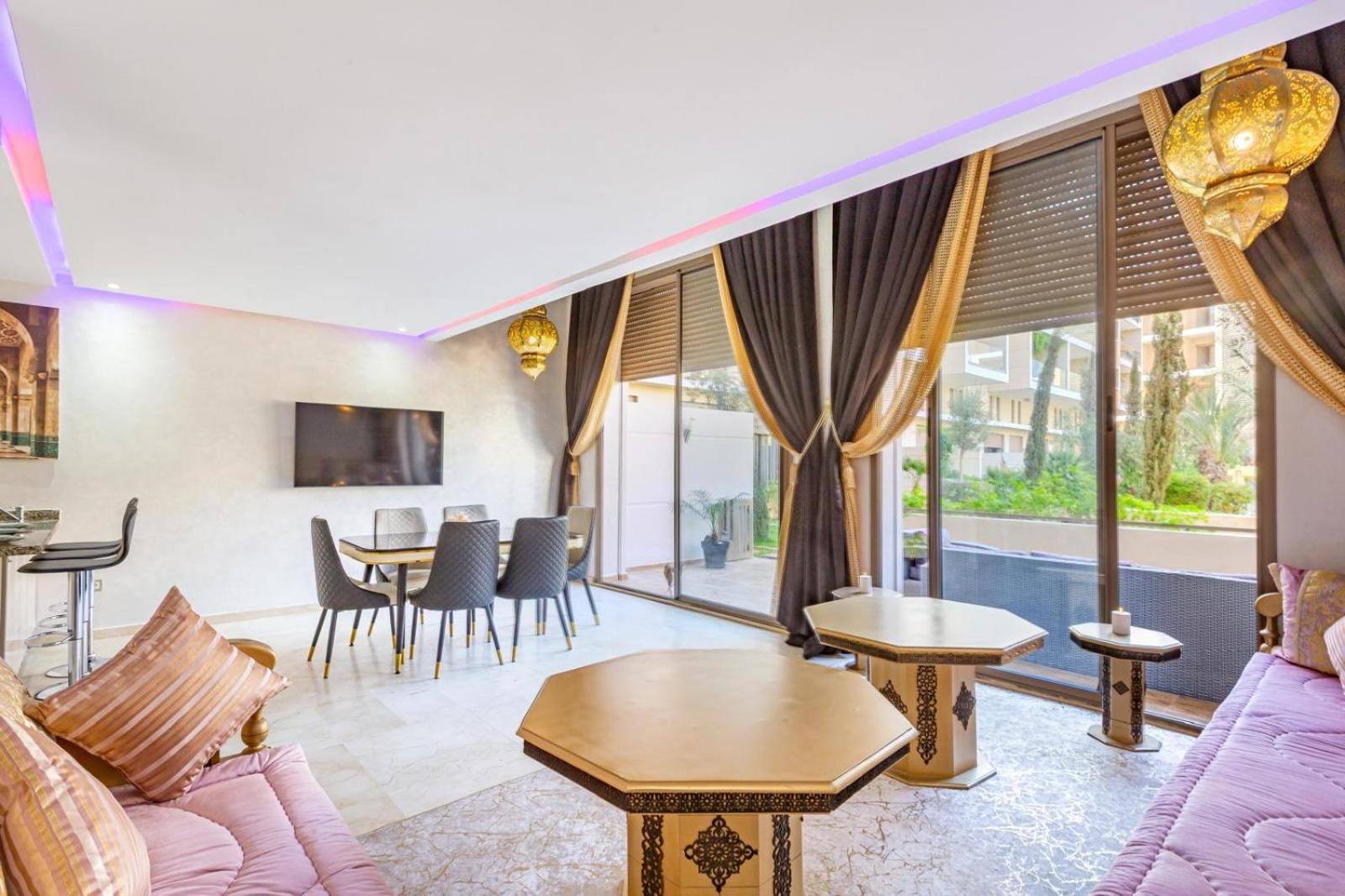 Appartement Royal Deluxe Gold - Marrakech, Luxe Pool View *